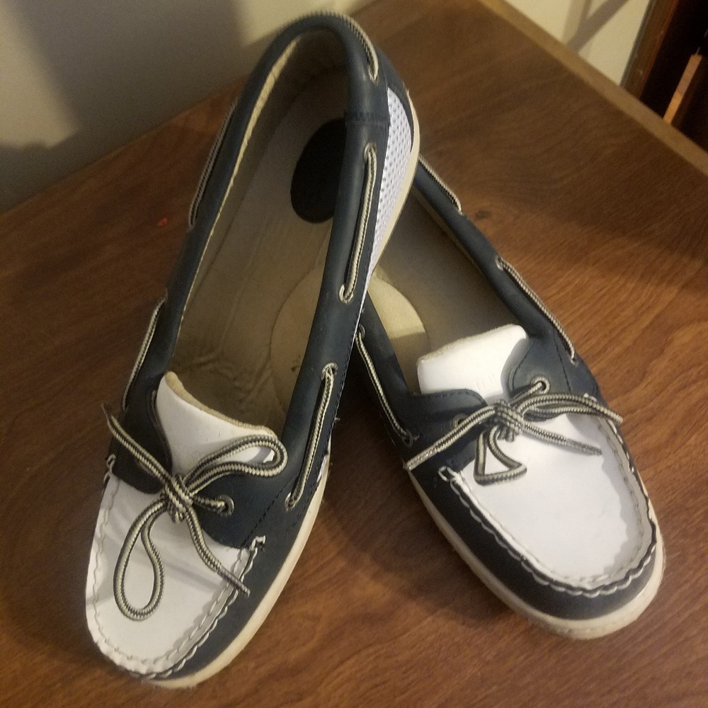 GH Bass boat shoes